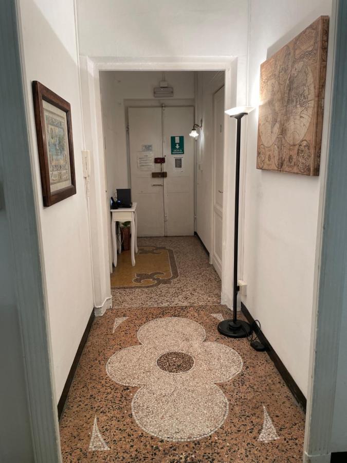 Novecento Hotel 2*